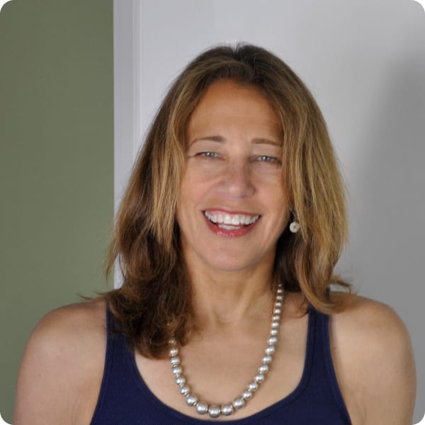 Susan Kare: The Graphic Designer behind Apple's Iconic Graphics